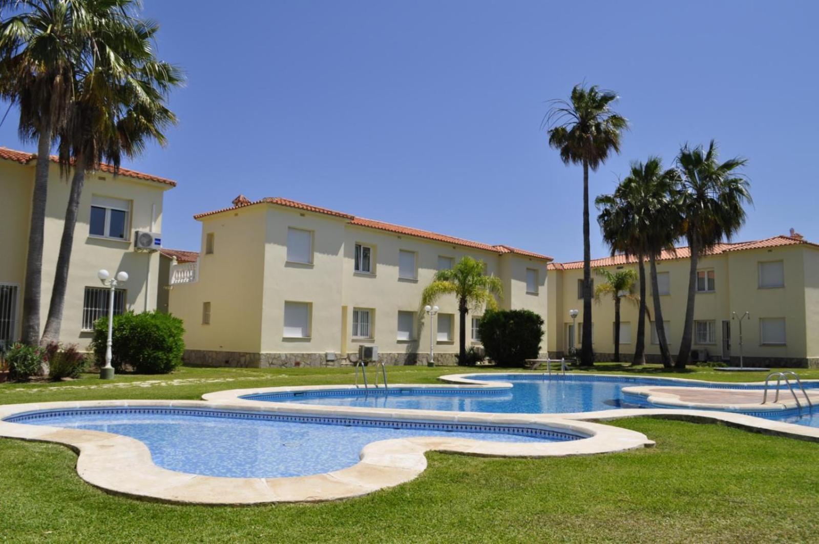 Family Beach Club Sevilla II Oliva Exterior photo